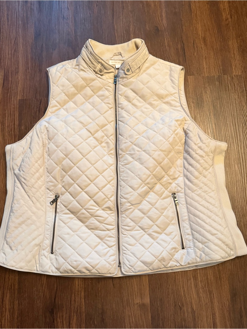 Westport Quilted Light Cream Zip-Front Sleeveless Vest